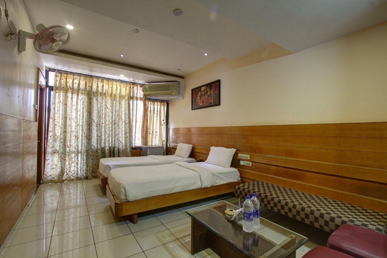 Hotel Rajsangam International Badami Exterior foto