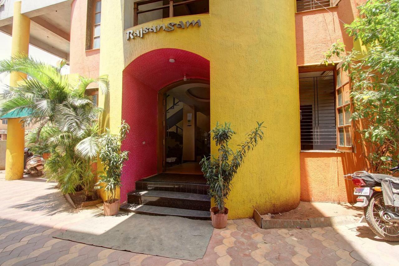 Hotel Rajsangam International Badami Exterior foto