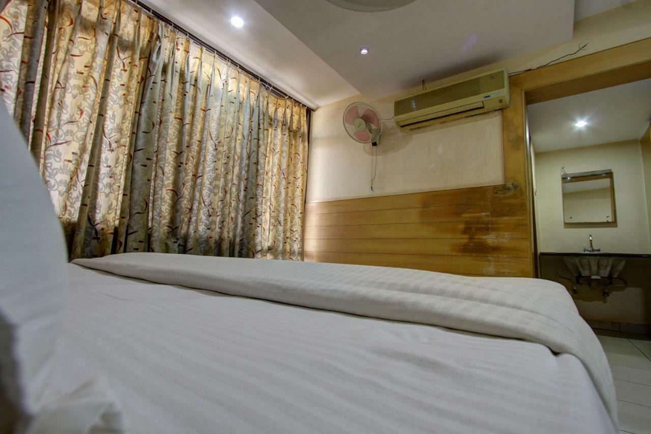 Hotel Rajsangam International Badami Exterior foto